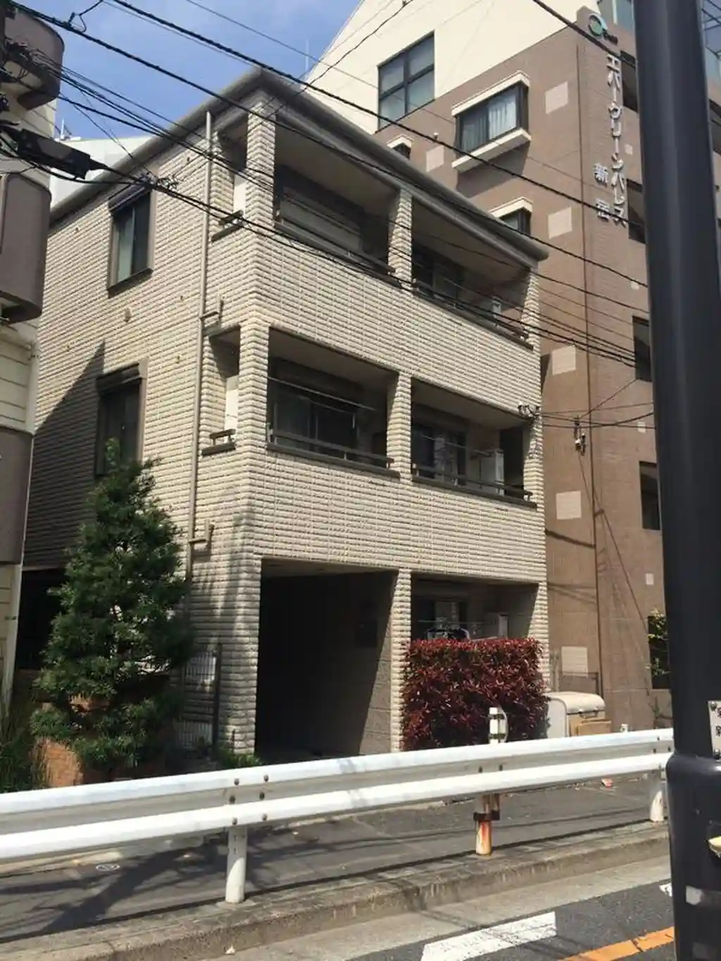 レグルス 外観